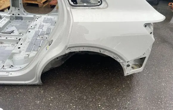Audi e-tron Rear quarter panel