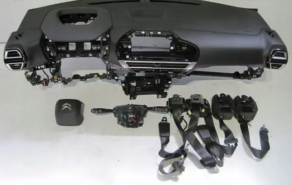 Citroen C4 Grand Picasso Radio/GPS head unit trim