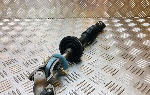Nissan Pathfinder R51 Steering column universal joint