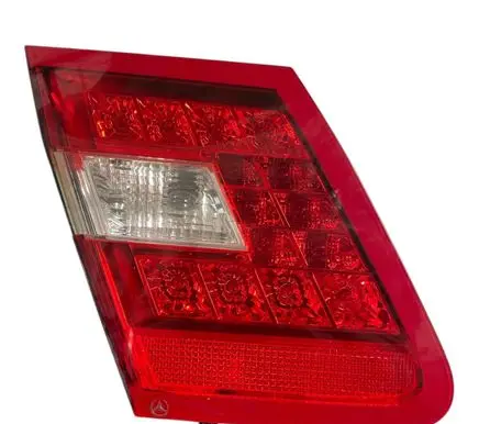 Mercedes-Benz E W212 Tailgate rear/tail lights A2129060358 483523 778003
