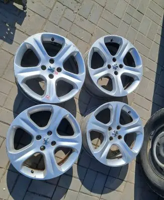 Peugeot 308 R18 alloy rim 9685121480