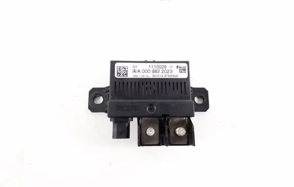 Mercedes-Benz E W212 Other relay A0009822023