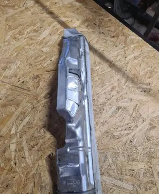 BMW X5 G05 Heat shield in engine bay 8570153