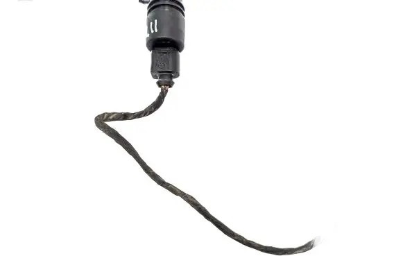 Mercedes-Benz E W211 Windscreen/windshield washer pump A0335450228