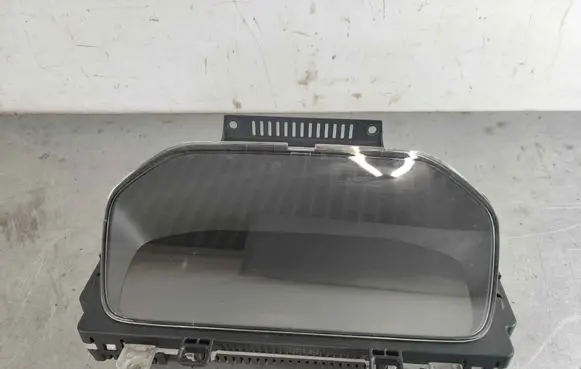 Volvo XC90 Speedometer (instrument cluster) 32356474