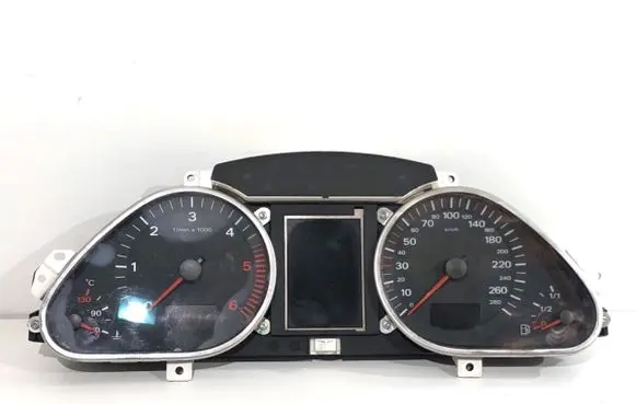 Speedometer (instrument cluster)