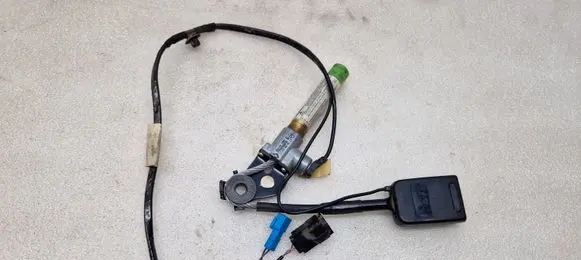 Renault Laguna I Front seatbelt buckle 7700832663
