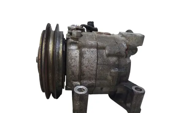 Nissan X-Trail T30 Air conditioning (A/C) compressor (pump) 326005M301 5060215421 489031446