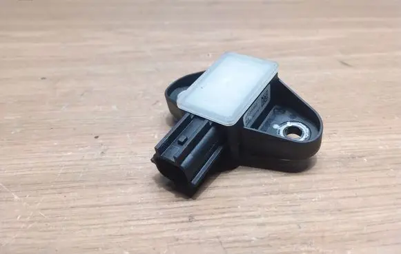 Volkswagen PASSAT B7 Airbag deployment crash/impact sensor 5N0959354