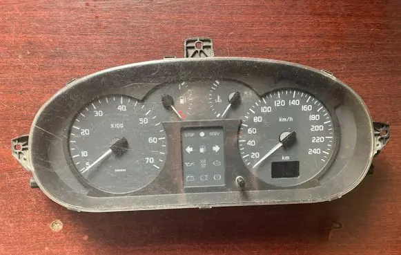 Peugeot 308 SW Speedometer (instrument cluster) 216501761