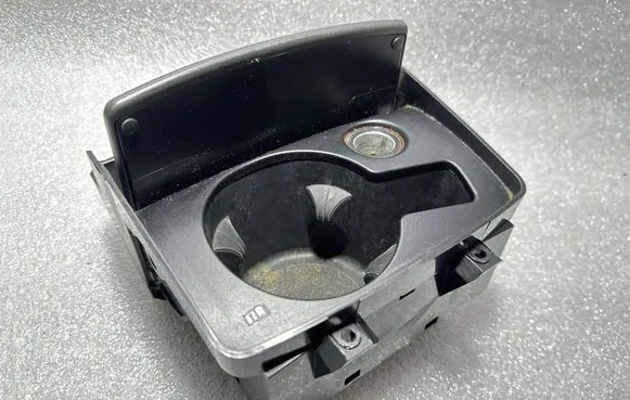 Car ashtray