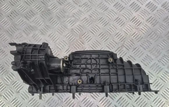 Mercedes-Benz Sprinter W906 Intake manifold A6510900037