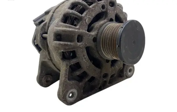 Dacia Dokker Generator/alternator 231001568R F000BL07AV