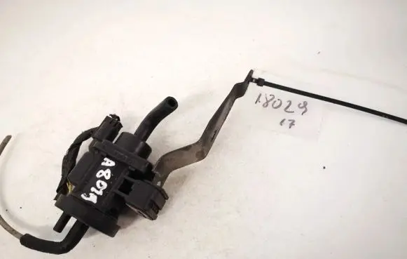 Mercedes-Benz C W203 Turbo solenoid valve a0005450427