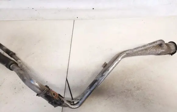 Fuel tank filler neck pipe