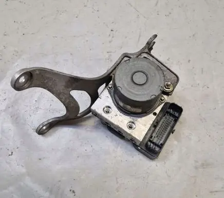 Opel Insignia B ABS Pump 84315513