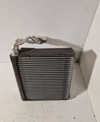 Nissan Qashqai Air conditioning (A/C) radiator (interior) 52420790