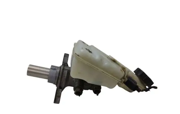 Ford Focus Master brake cylinder BV612C246A DV612140J