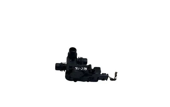 Mercedes-Benz GLC X253 C253 Coolant heater control valve A0005061300