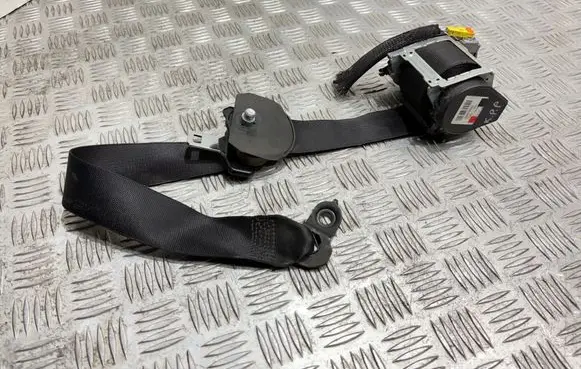 Mercedes-Benz R W251 Front seatbelt 603372200 008L000