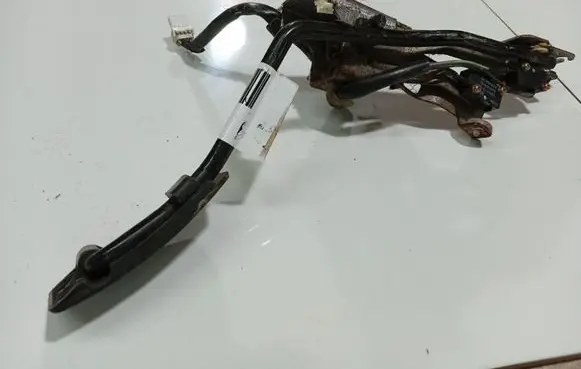 Nissan Micra Accelerator throttle pedal