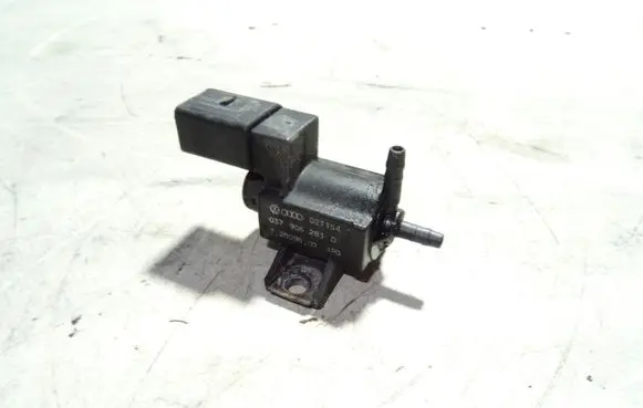 Volkswagen Phaeton Turbo solenoid valve 037906283D