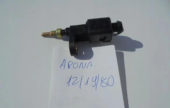 Seat Arona Coolant temperature sensor 03F919501B