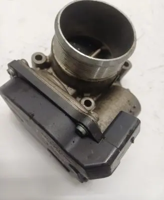 Volkswagen Scirocco Throttle valve A2C84068600