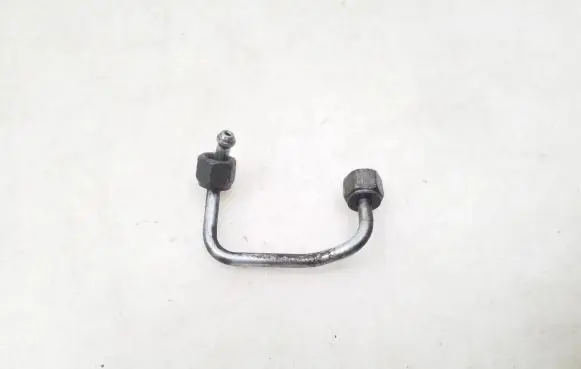 Fuel injector supply line/pipe
