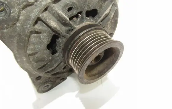 Audi A3 S3 8L Generator/alternator 0123510065