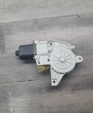 Mercedes-Benz ML AMG W164 Rear door window regulator motor A2518200108 996150200