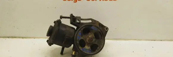 Subaru Forester SF Power steering pump