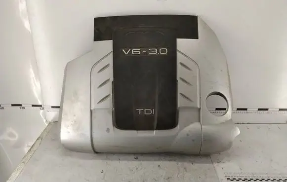 Audi Q7 4L Engine cover (trim) 4L0103925 PA6G10M20