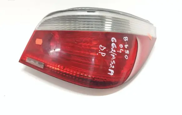 BMW 5 E60 E61 Rear/tail lights 6910768 2VP008679