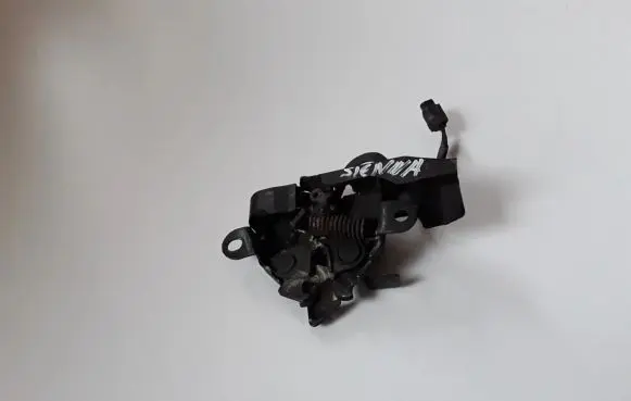 Toyota Sienna XL30 III Engine bonnet (hood) release handle