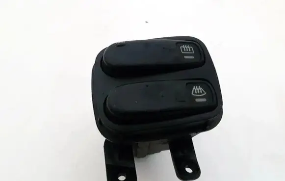 Mazda Xedos 6 Windscreen/window heater switch 2817
