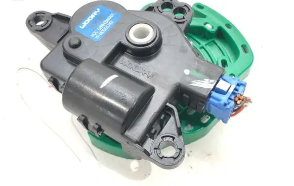 KIA Ceed Air flap motor/actuator D266-EB9AA01