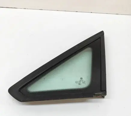 Volkswagen Caddy Front triangle window/glass 2K5845411A