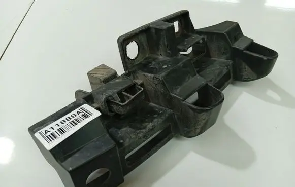 Renault Scenic III - Grand scenic III Front bumper mounting bracket 622210006R