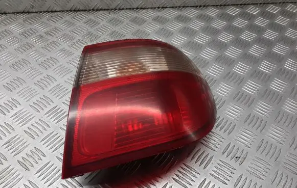 Nissan Almera N16 Rear/tail lights