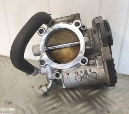Opel Zafira B Throttle body valve 55561495 0280750245