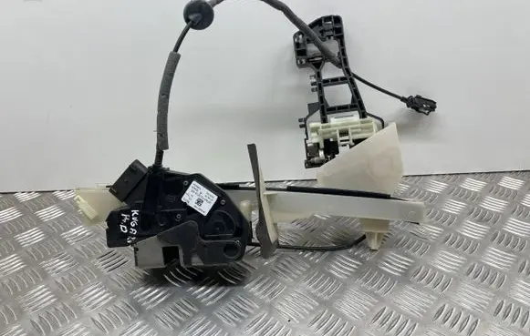 Ford Kuga II Front door lock BF6AF21812AK CJ54A224A36AE