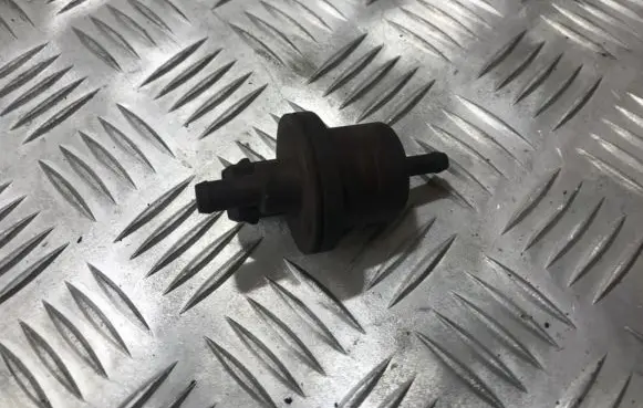 Valve vacuum