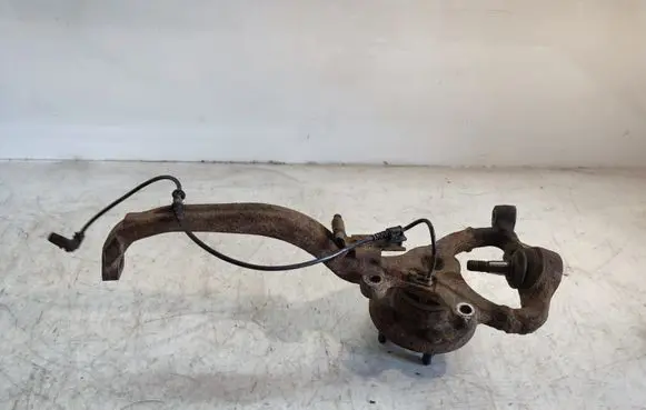 Chrysler 300 - 300C Front wheel hub