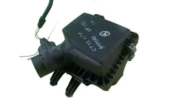 Opel Ampera Air filter box 