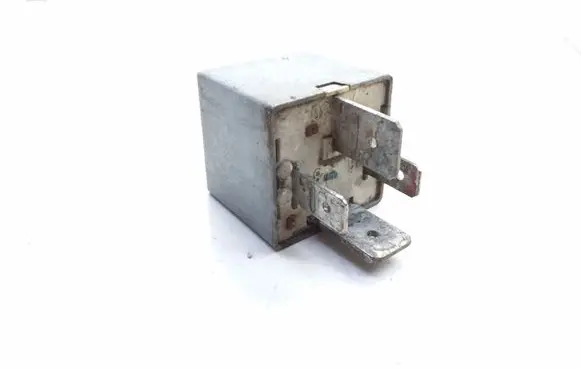 Mercedes-Benz Vito Viano W638 Other relay 22204013