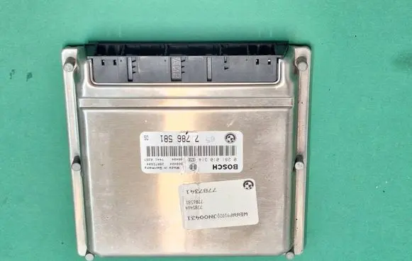 BMW 3 E46 Engine control unit/module 7786581 7787341 0281010314