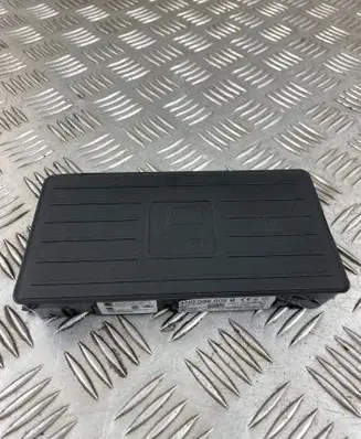 Audi Q7 4M Wireless charging module 4N0035502B
