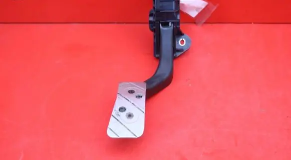 Mazda 6 Accelerator throttle pedal 198800-3430