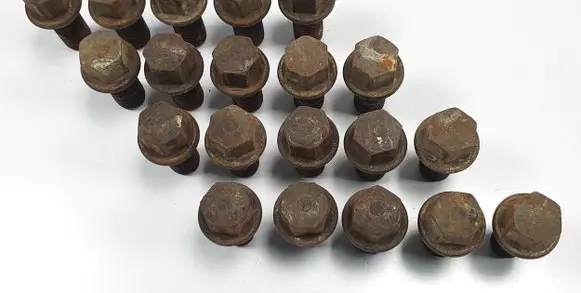 Mercedes-Benz A W169 Nuts/bolts 